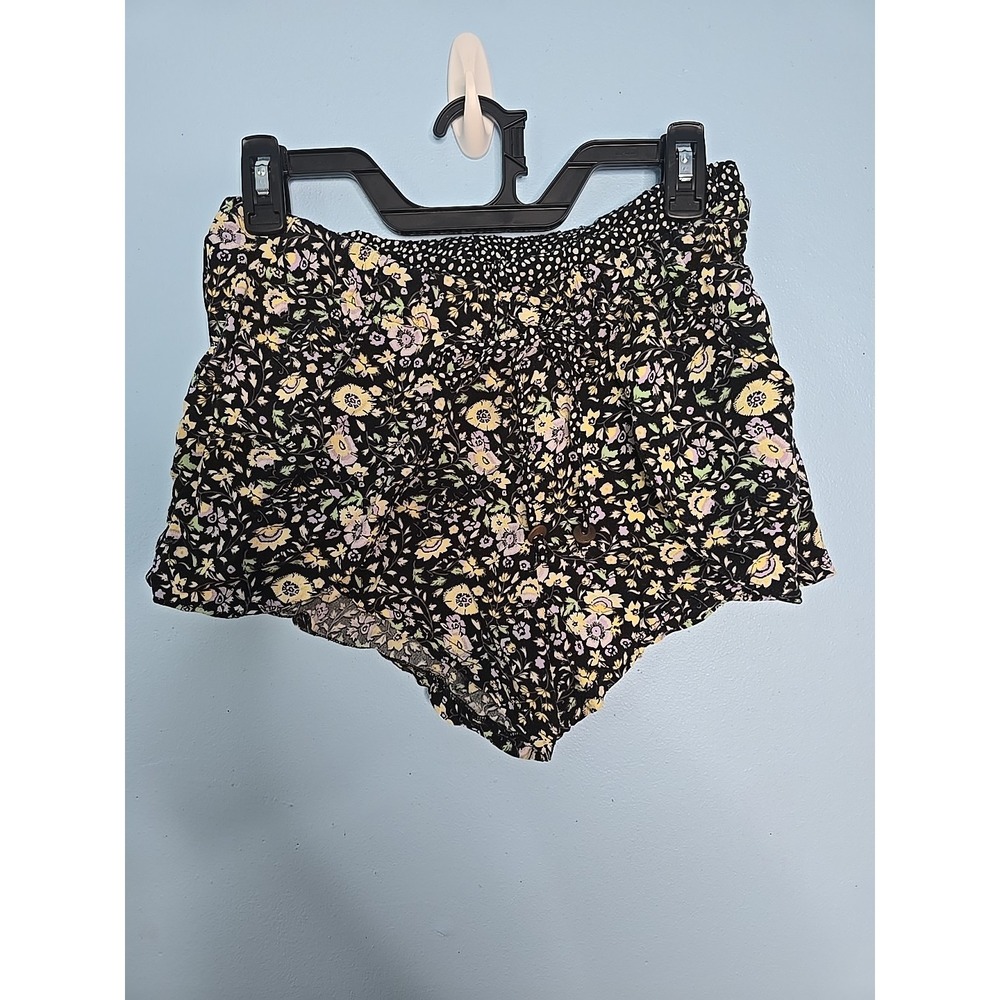 Vanilla Star Flyaway Printed Floral Shorts  Size M Boho Festival 90s Y2K Hippie